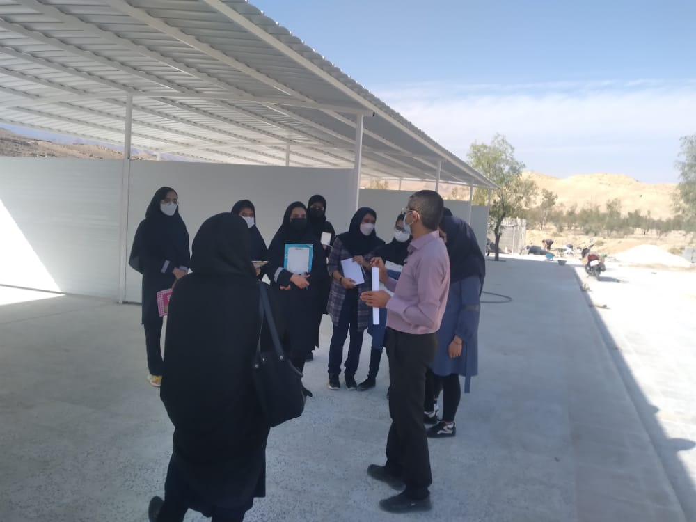 بازدید دانش آموزان رشته معماری هنرستان دخترانه مشفق خور از پارک کودک و مسافر